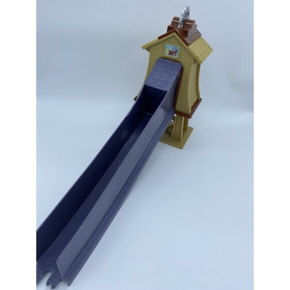 CHUGGINGTON Sawmill For Race To The Finish, Gate, Playset Diecast Trains - Picture 3 of 12